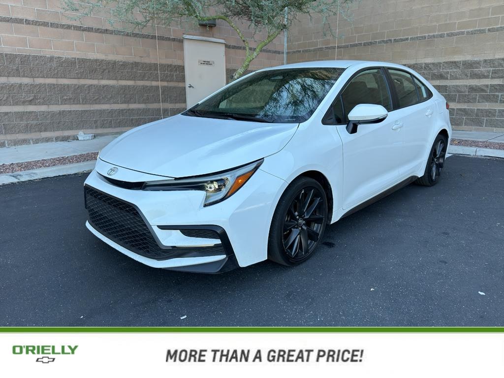 Used 2023 Toyota Corolla SE
