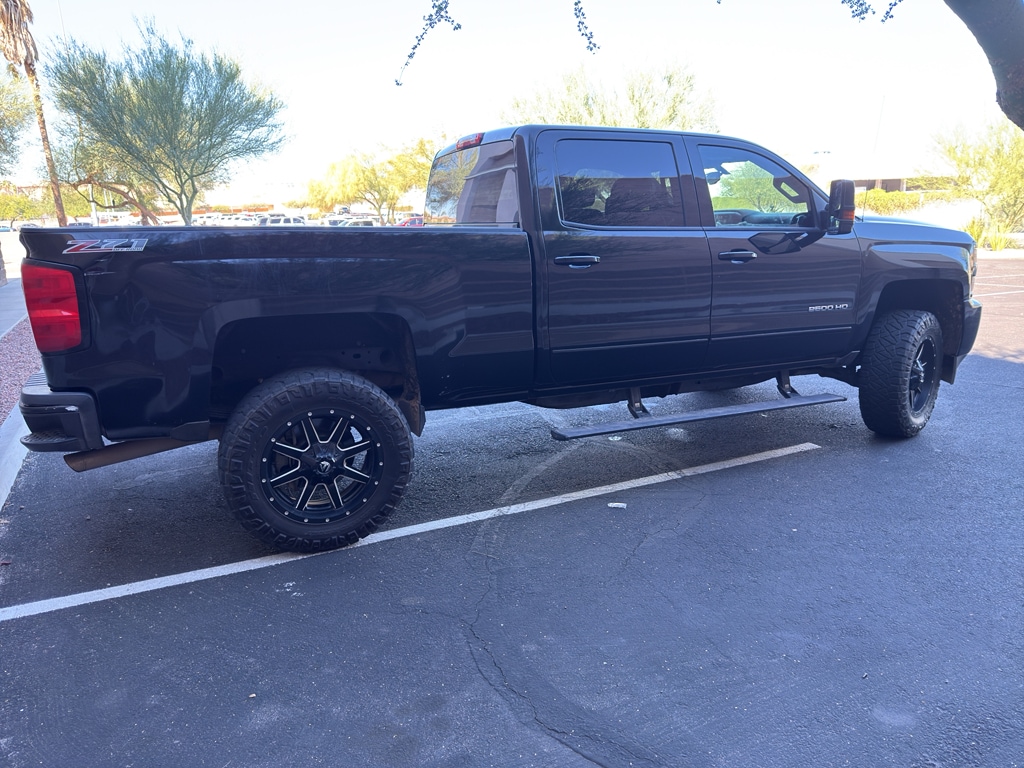 Used 2015 Chevrolet Silverado 2500 HD LT Truck
