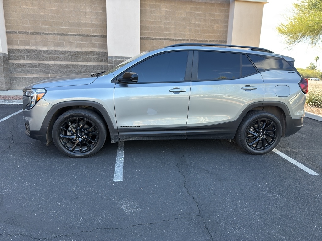 Used 2023 GMC Terrain SLE SUV