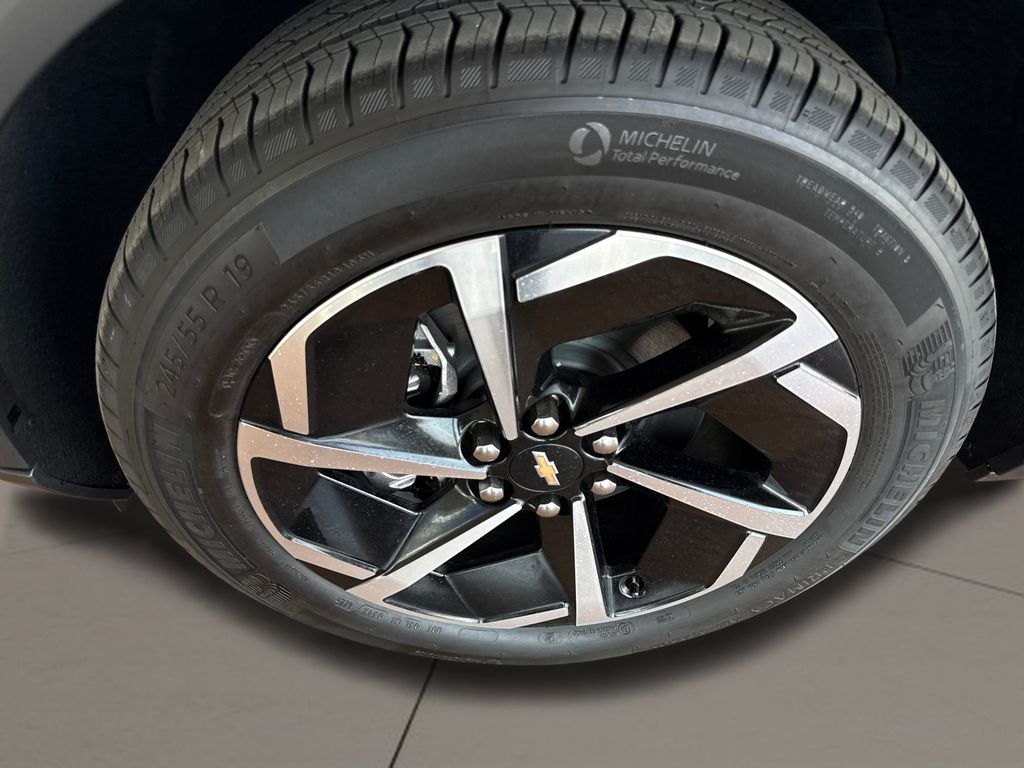 2026 Chevrolet Equinox EV 2LT - Photo 10
