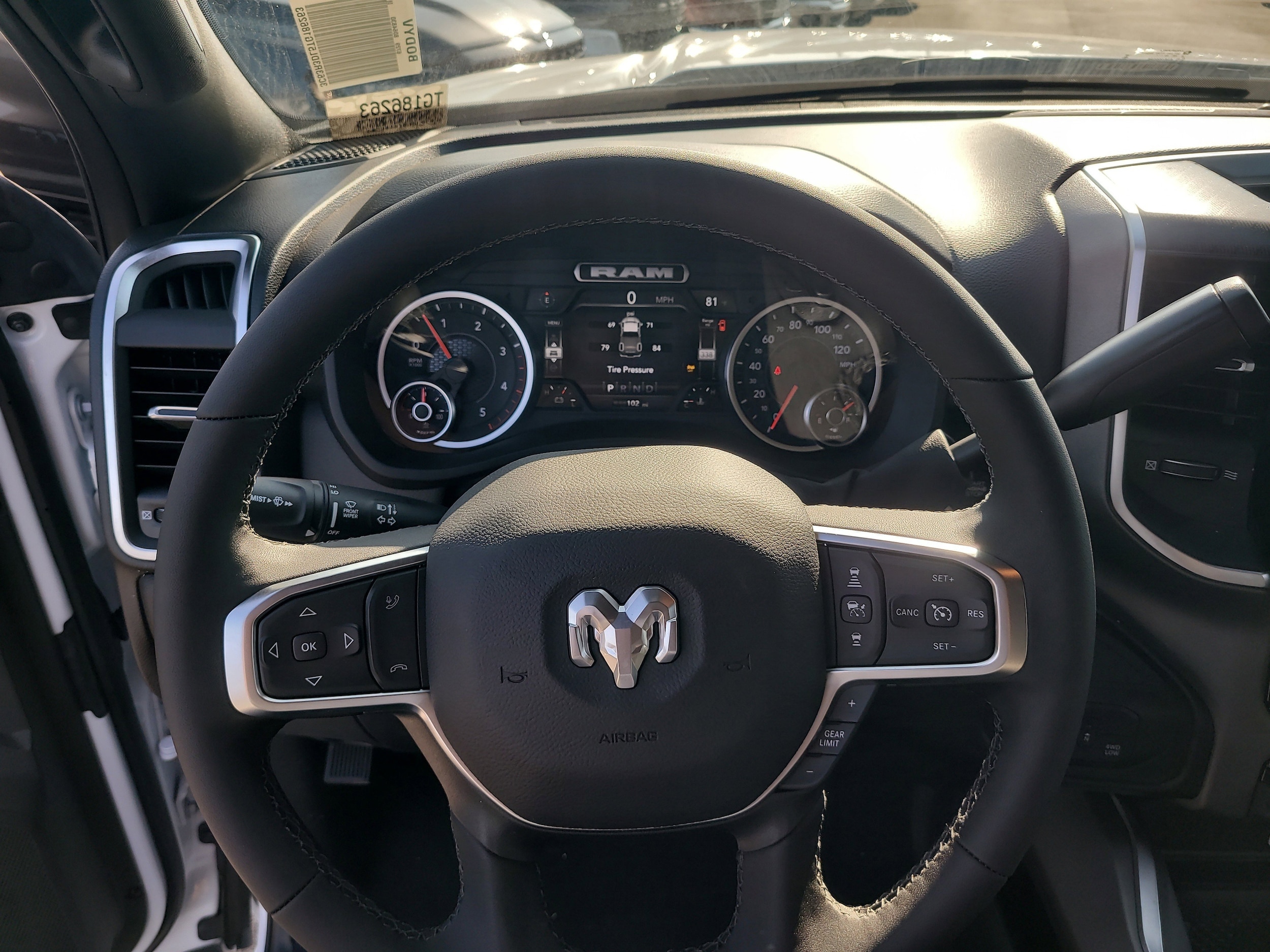 2026 RAM 3500 Big Horn - Photo 20