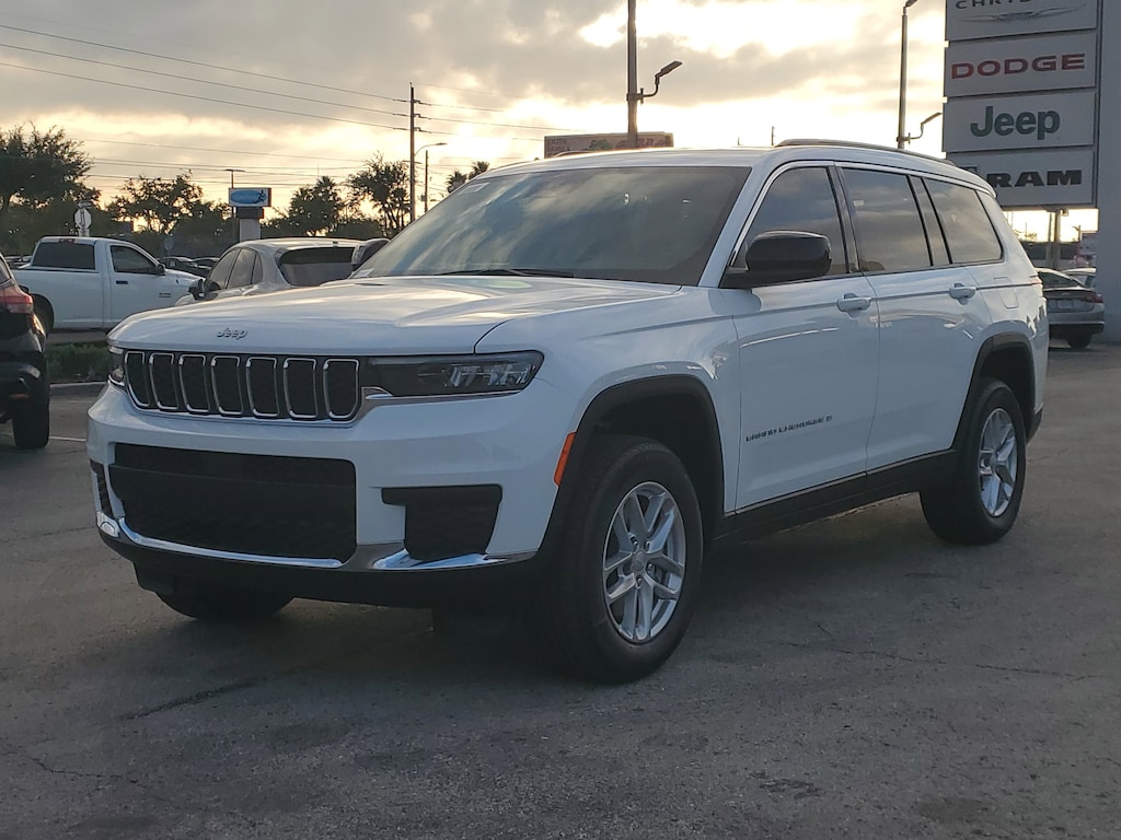 New 2025 Jeep Grand Cherokee L Laredo Sport Utility