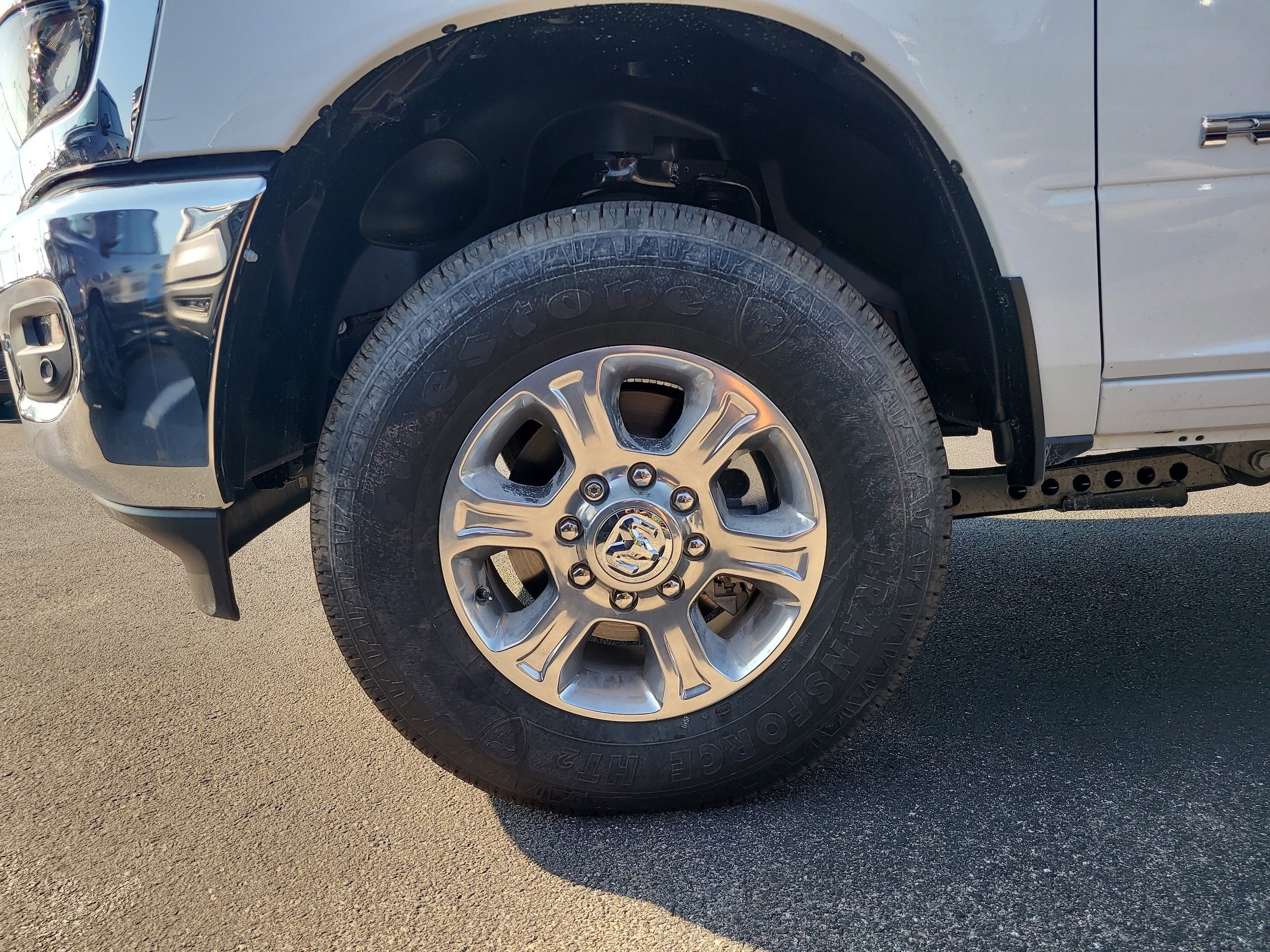 2026 RAM 3500 Big Horn - Photo 10