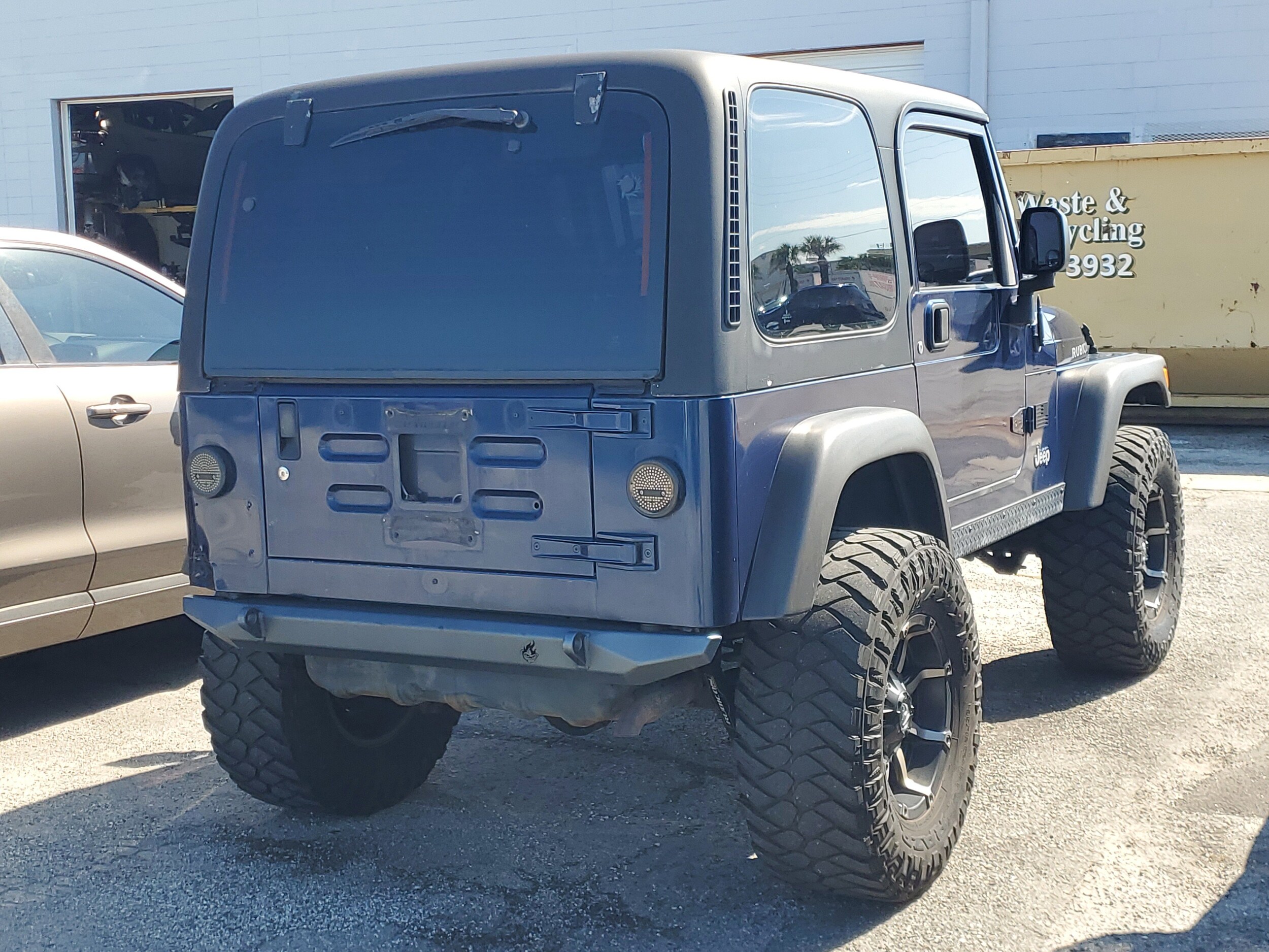2004 Jeep Wrangler Rubicon photo 4