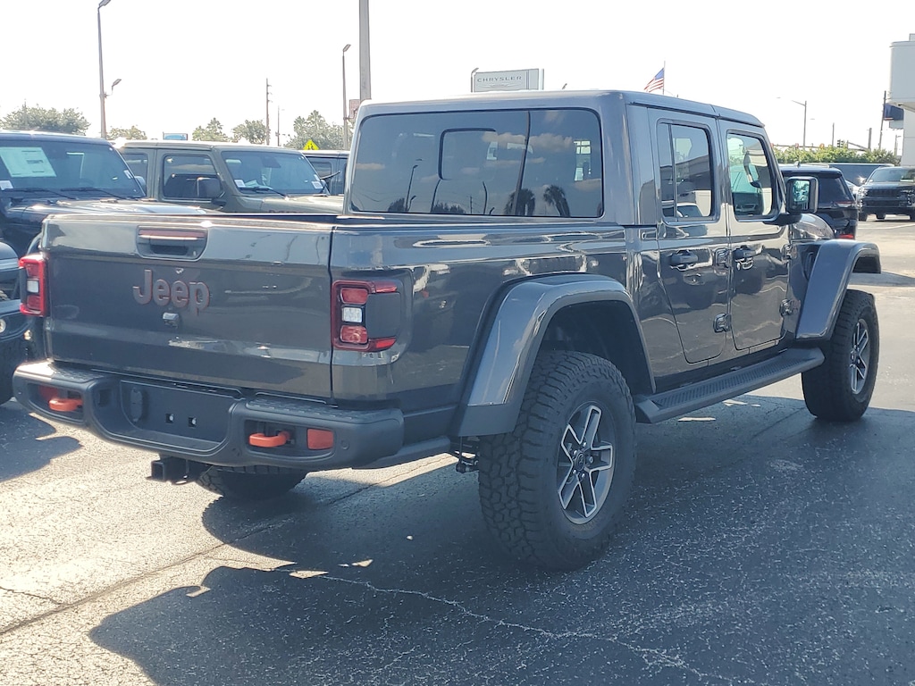 New 2026 Jeep Gladiator Mojave Pickup