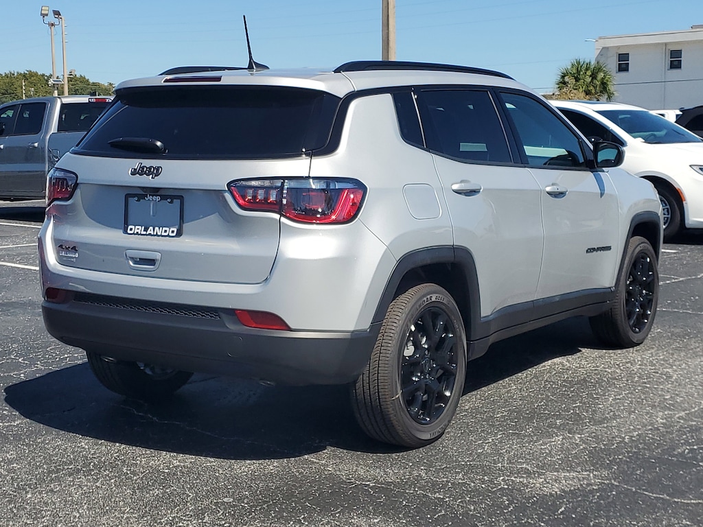 New 2026 Jeep Compass Latitude Sport Utility