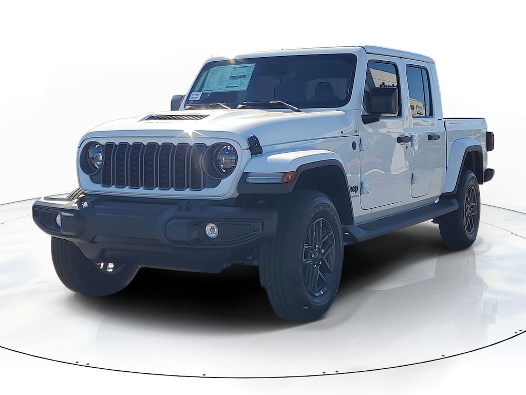 New 2026 Jeep Gladiator Sport S Pickup