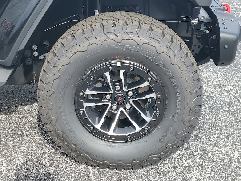 New 2026 Jeep Wrangler Rubicon X Sport Utility