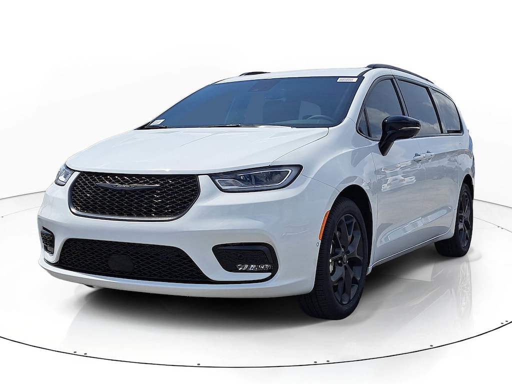 New 2026 Chrysler Pacifica Select Passenger Van