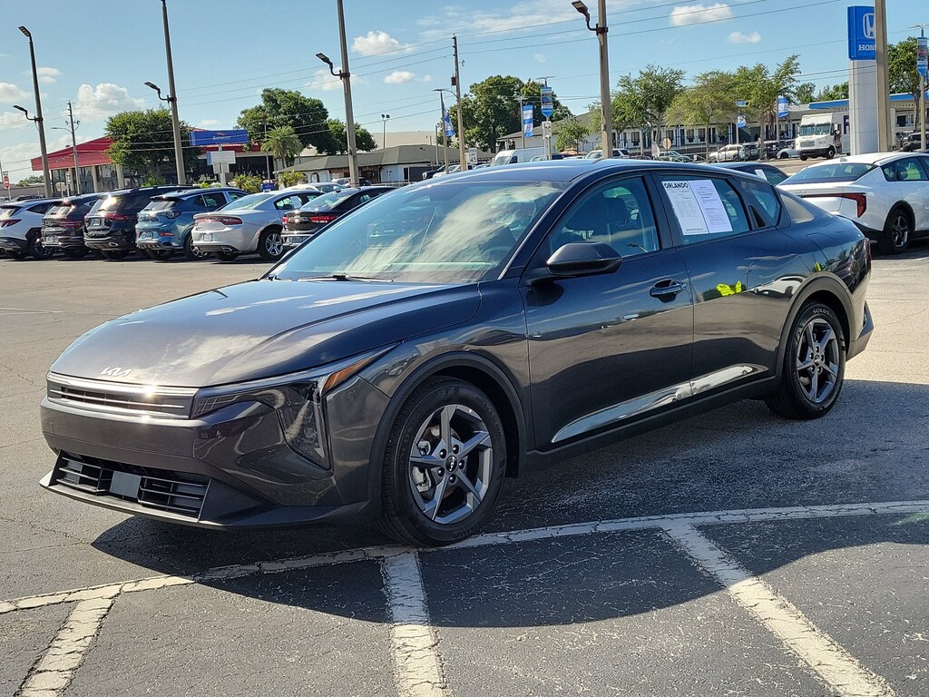 Used 2025 Kia K4 LXS LXS FWD