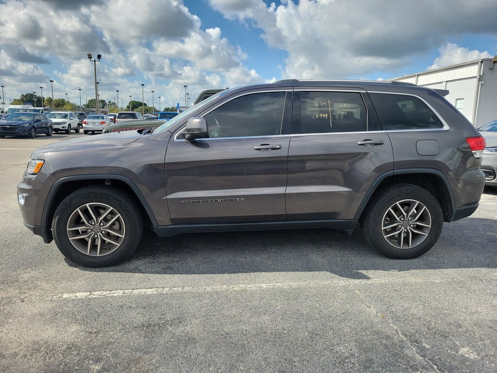 Used 2019 Jeep Grand Cherokee Laredo E Laredo E 4x2