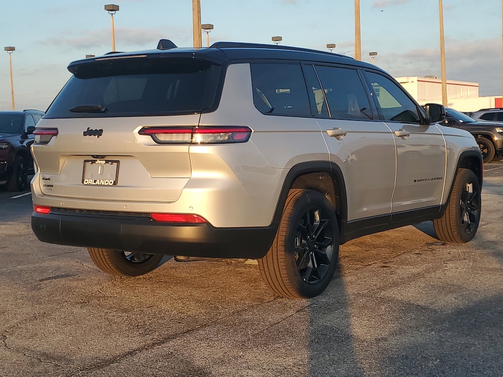 New 2025 Jeep Grand Cherokee L Limited Sport Utility