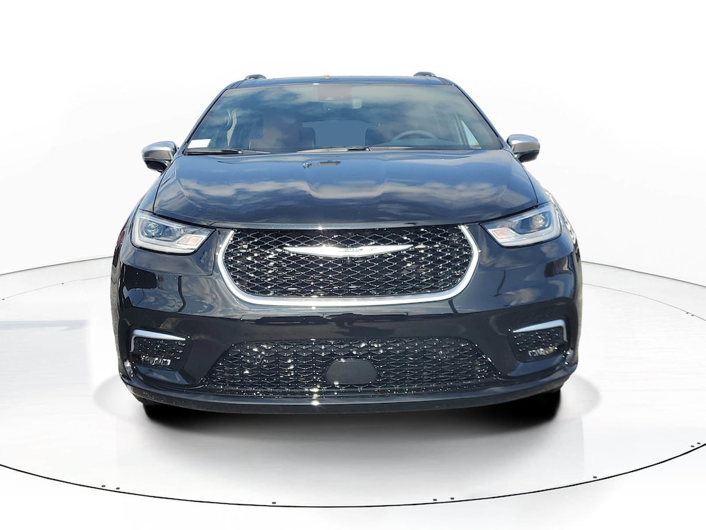 New 2026 Chrysler Pacifica Pinnacle Passenger Van