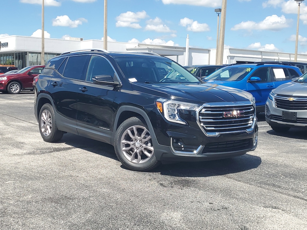 Used 2022 GMC Terrain SLT FWD  SLT