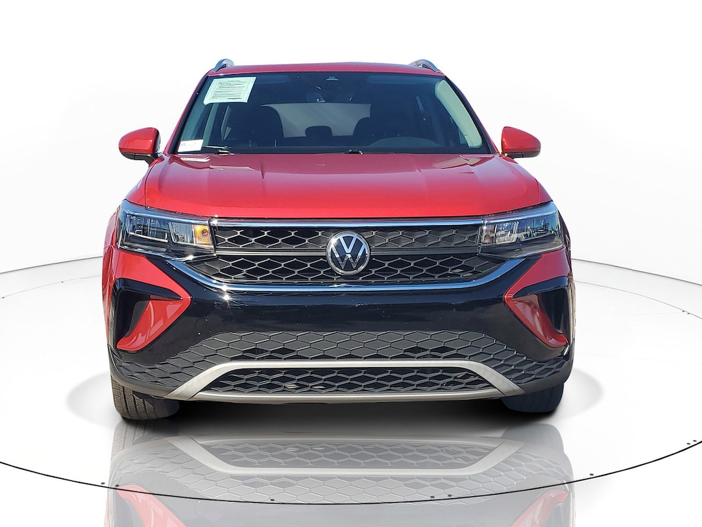 Used 2022 Volkswagen Taos SE SE FWD