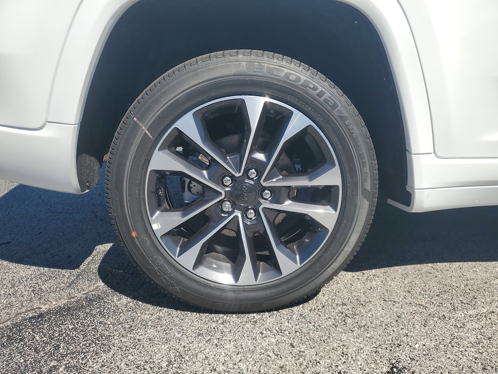 New 2025 Jeep Grand Cherokee Overland Sport Utility