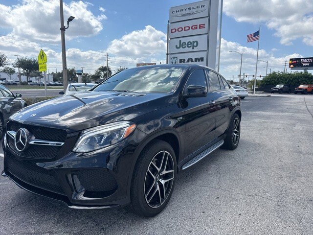 2019 Mercedes Benz GLE AMG 43 photo 2