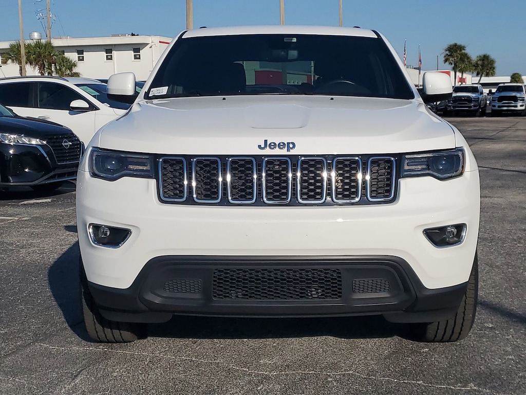 2022 Jeep Cherokee Laredo X photo 2