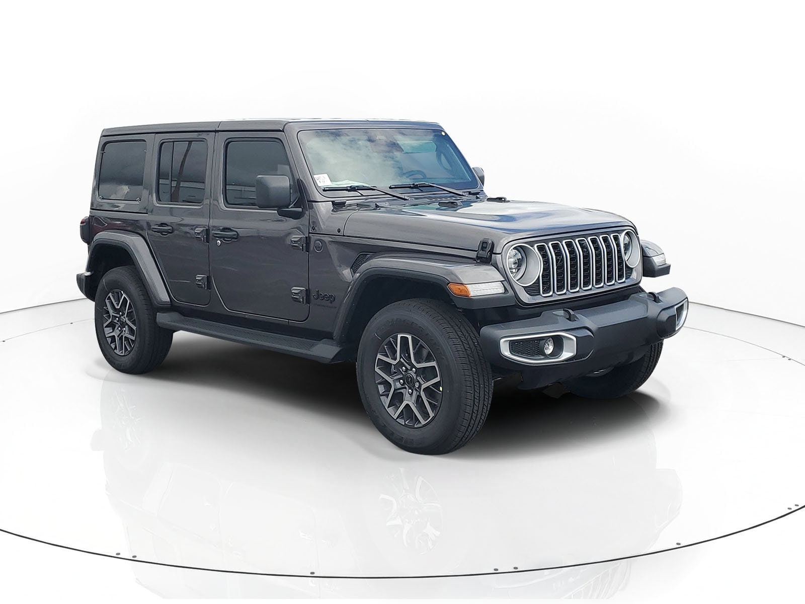 2025 Jeep Wrangler 4-Door Sahara's photo