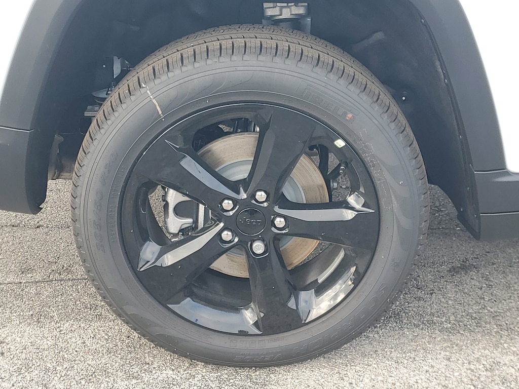 New 2025 Jeep Grand Cherokee L Limited Sport Utility