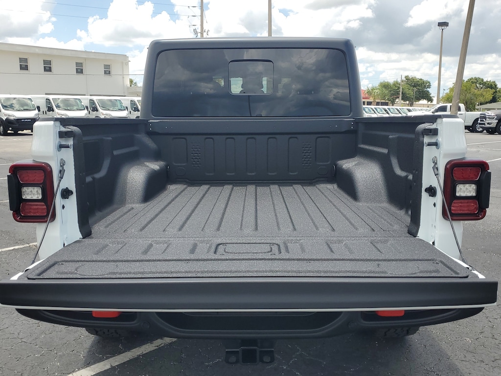 New 2025 Jeep Gladiator Rubicon Pickup