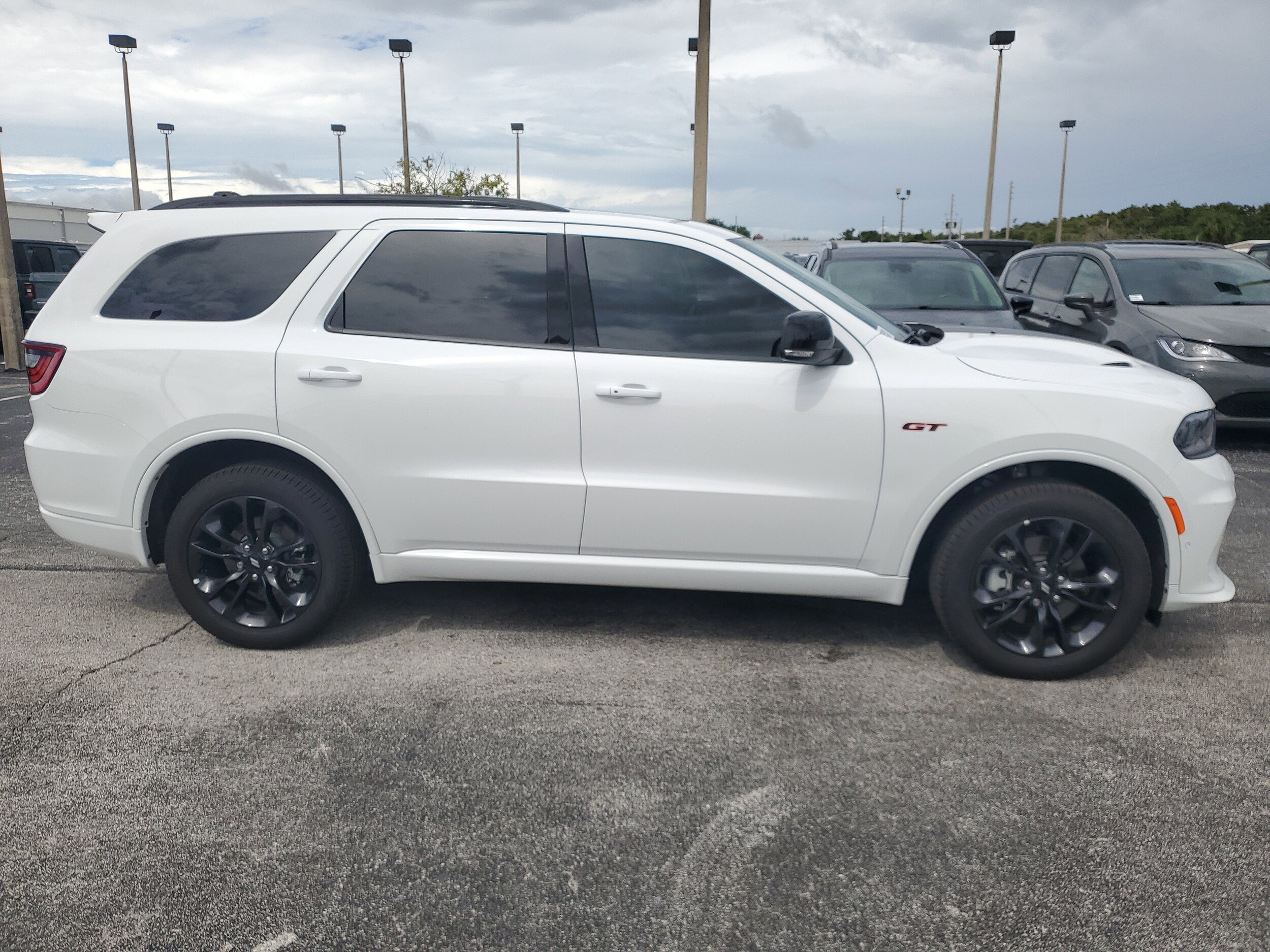 2025 Dodge Durango GT Plus photo 4
