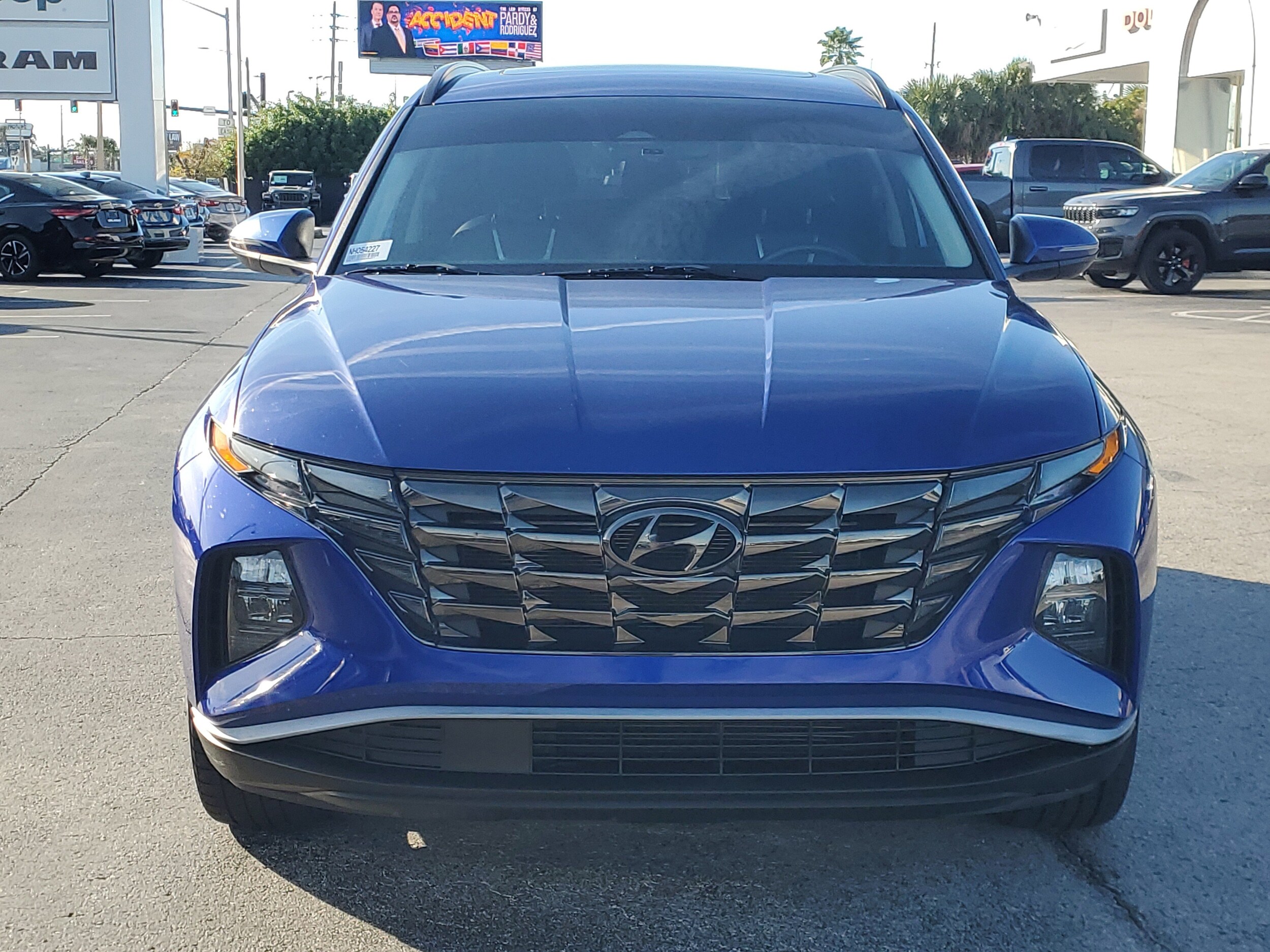 2022 Hyundai Tucson SEL photo 2