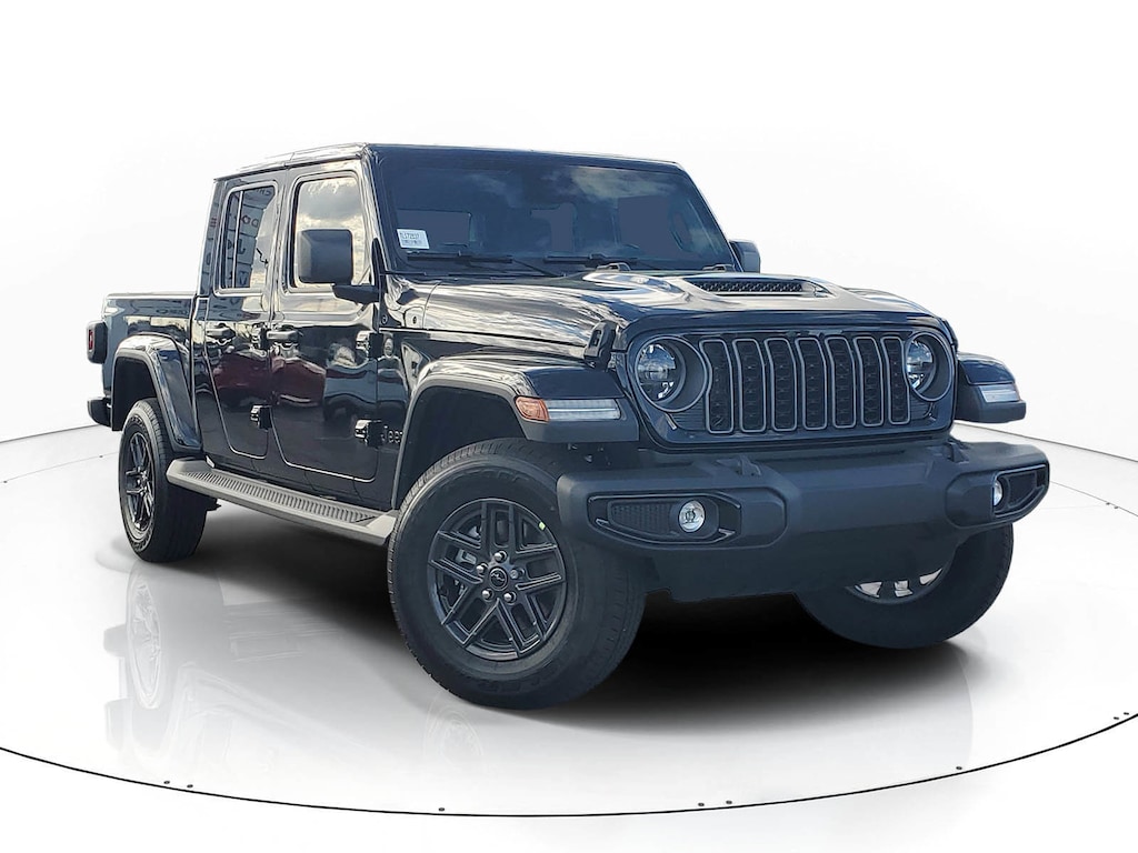 New 2026 Jeep Gladiator Sport S Pickup