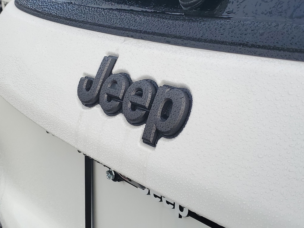 New 2026 Jeep Compass Latitude Sport Utility