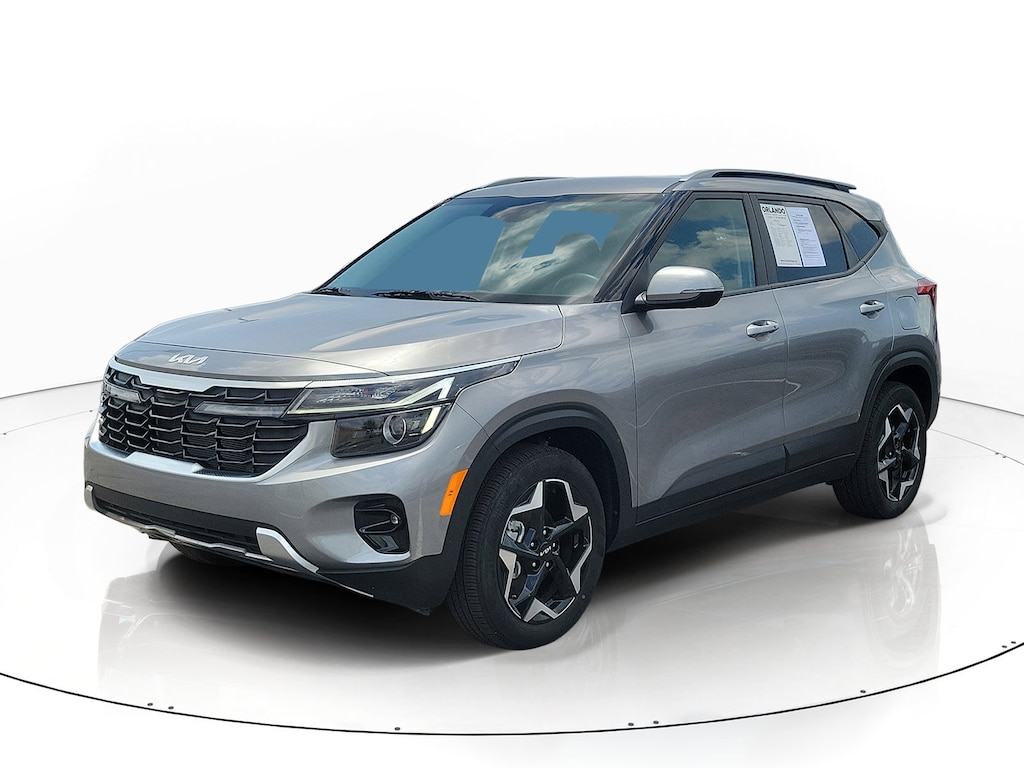 Used 2025 Kia Seltos S S IVT FWD