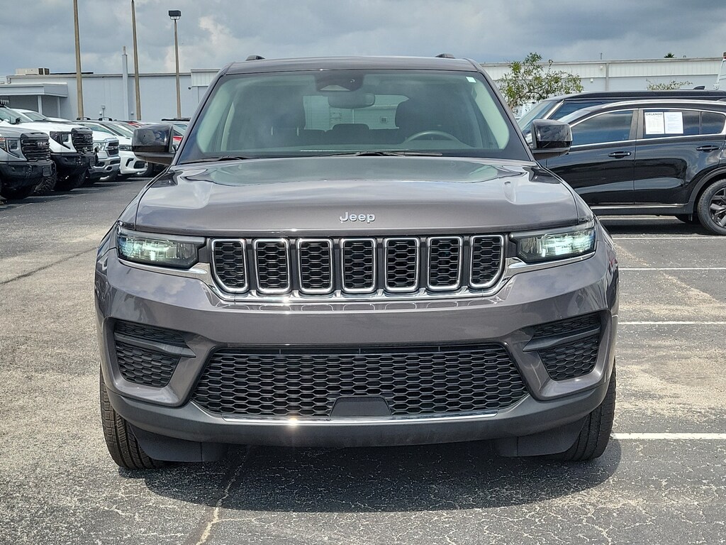 Used 2024 Jeep Grand Cherokee Laredo Laredo 4x2