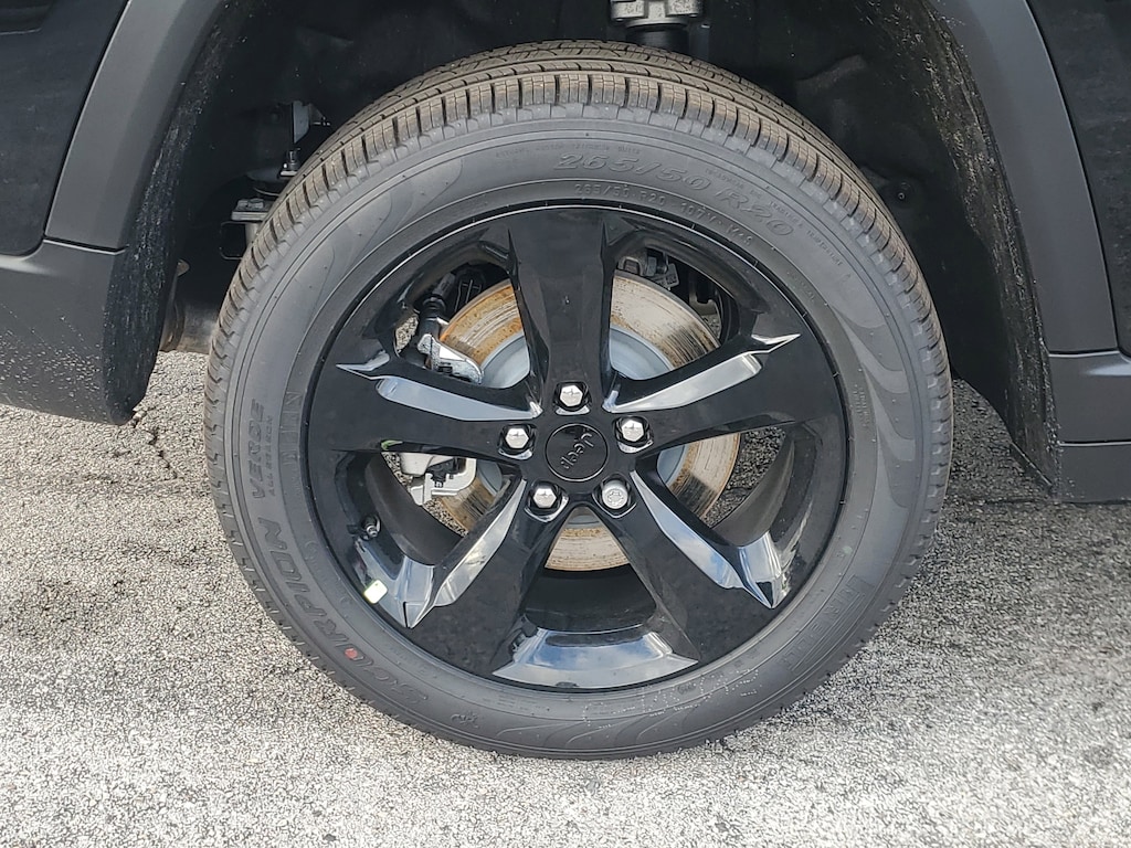 New 2025 Jeep Grand Cherokee L Limited Sport Utility