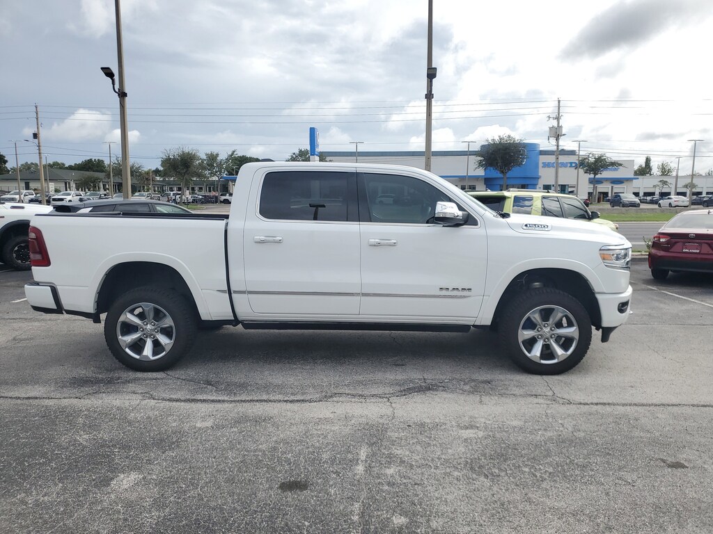 2021 Ram 1500 Limited photo 4