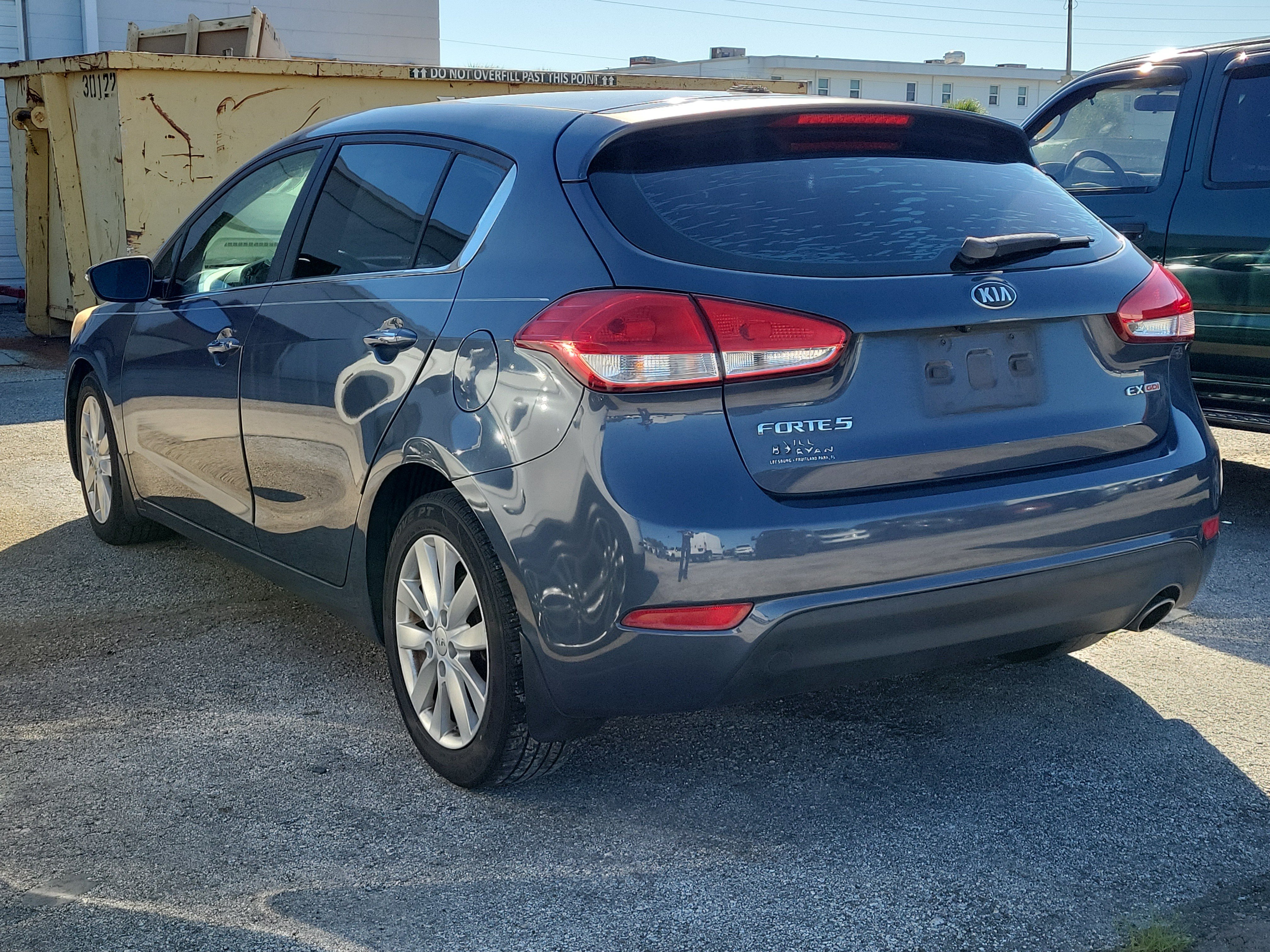 Used 2015 Kia Forte 5-Door EX EX HB Auto