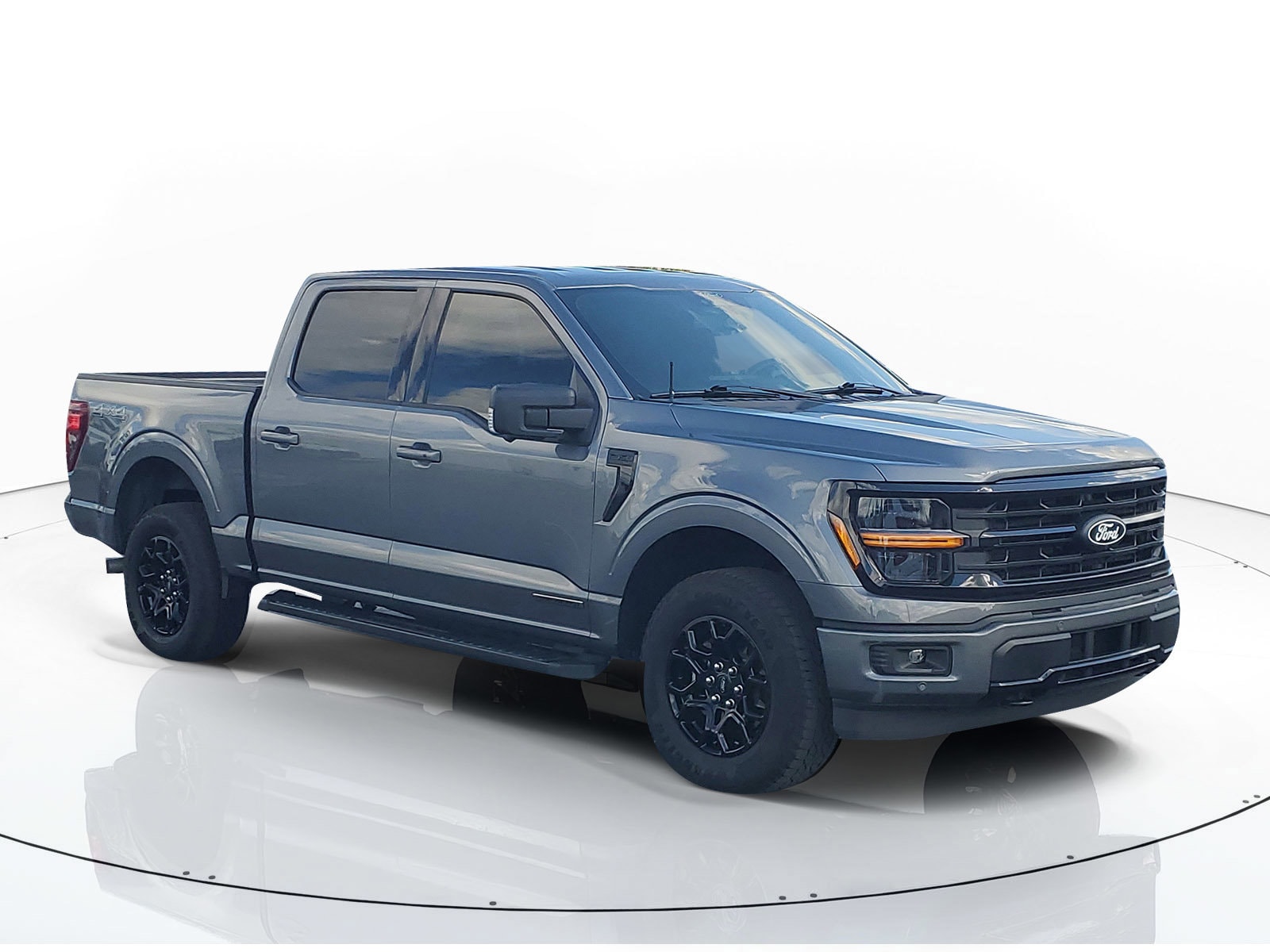 2024 Ford F-150 XLT's photo