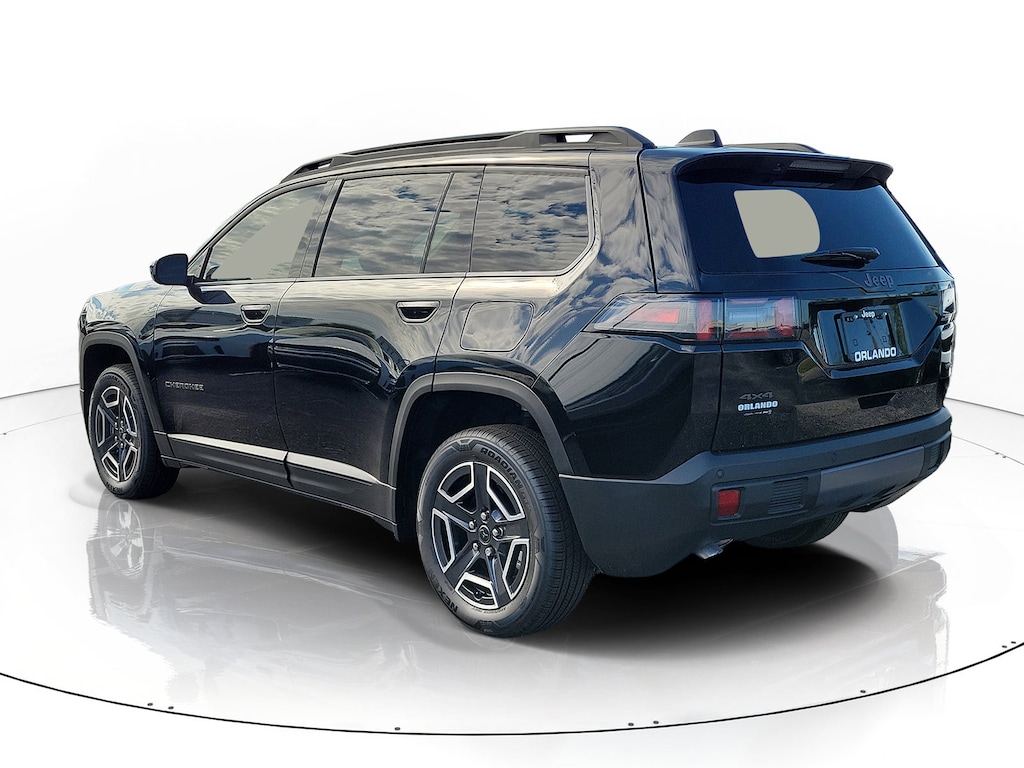 New 2026 Jeep Cherokee Laredo Sport Utility