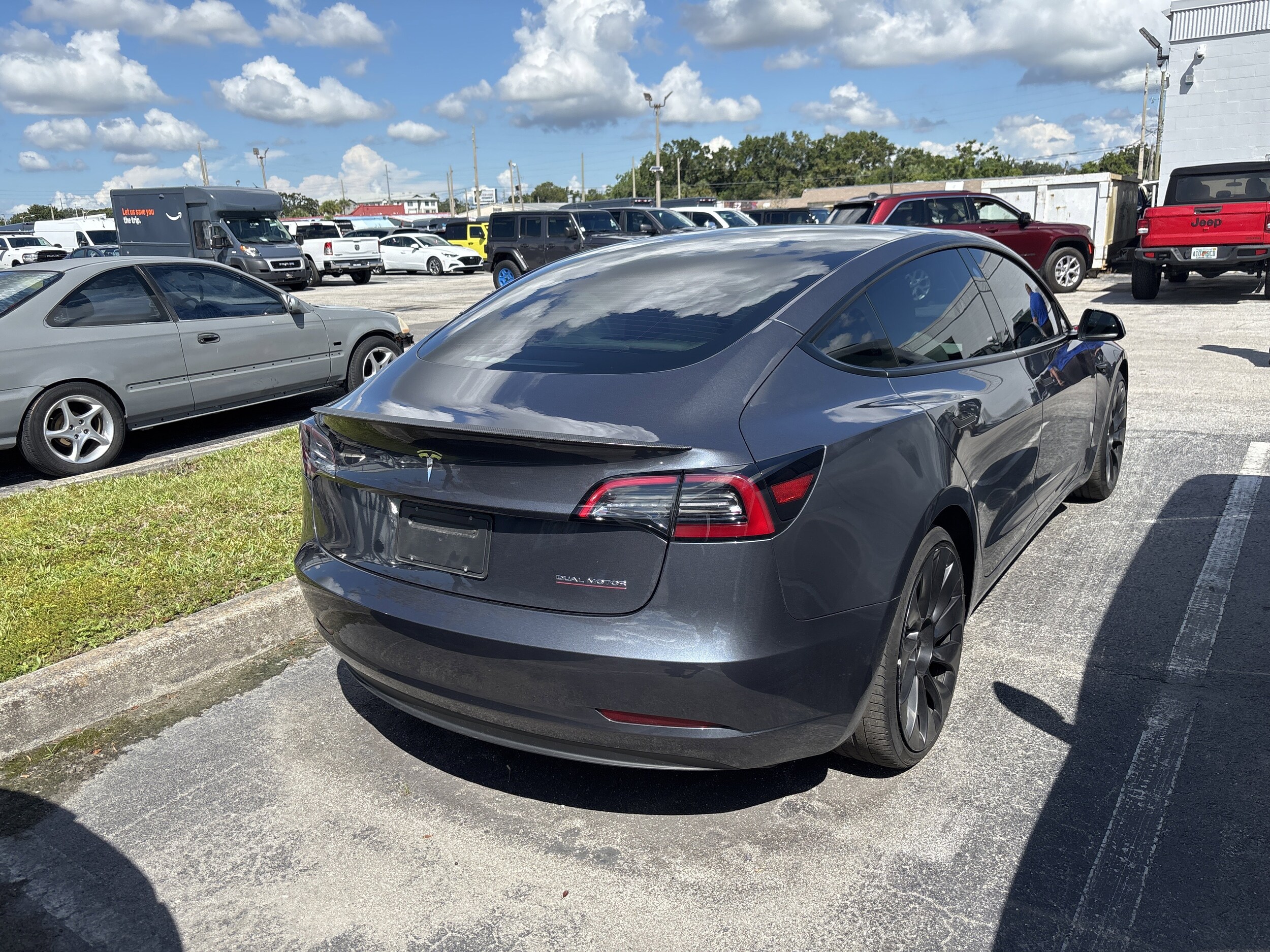 2023 Tesla Model 3 Performance photo 2