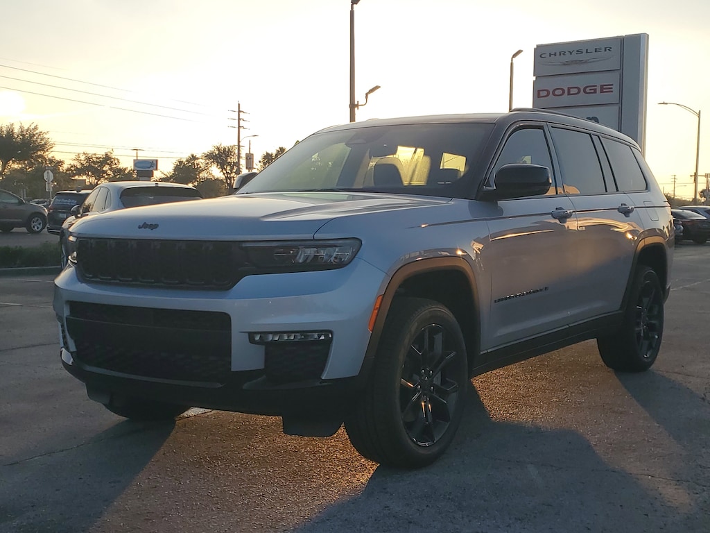 New 2025 Jeep Grand Cherokee L Limited Sport Utility