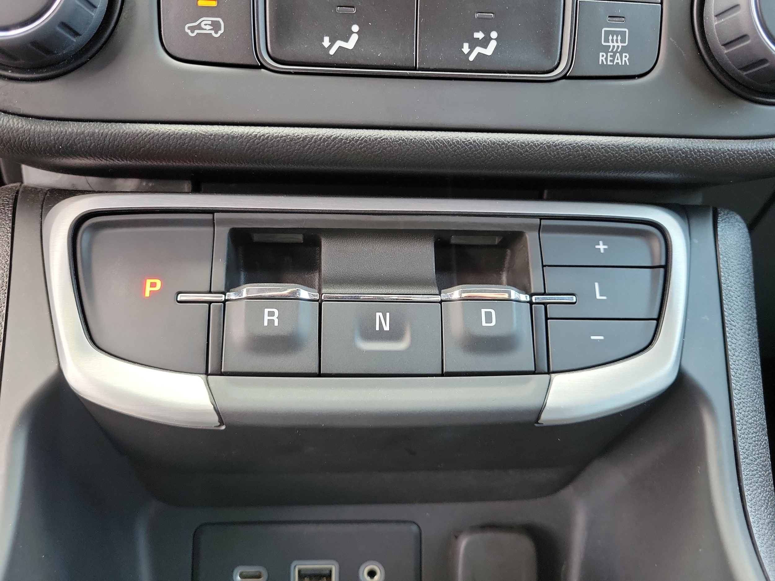 2024 GMC Terrain SLE - Photo 22
