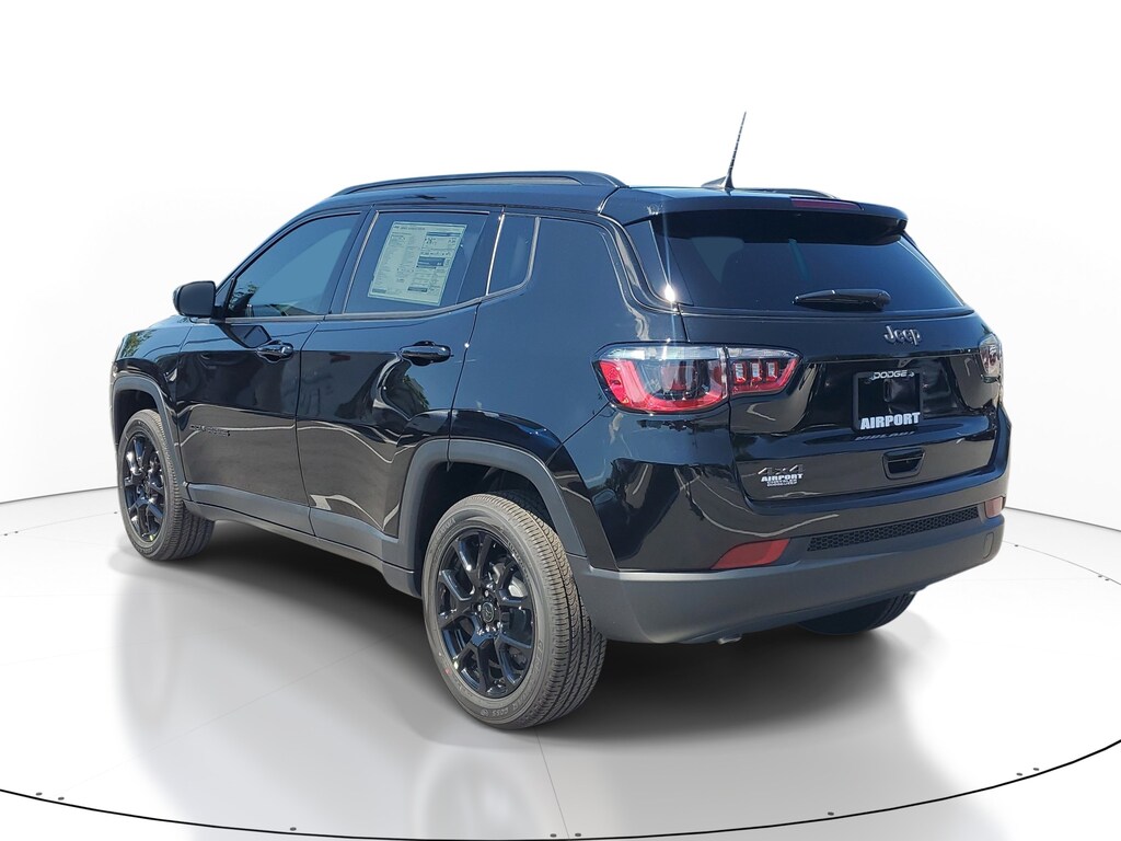 New 2026 Jeep Compass Latitude Sport Utility