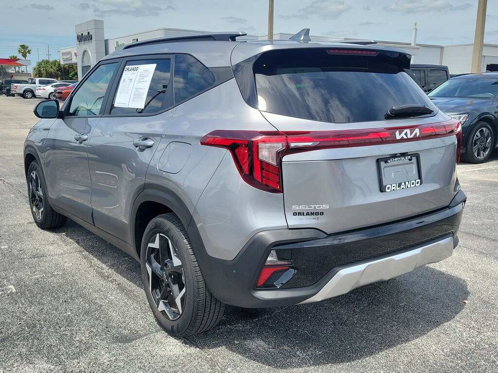 Used 2025 Kia Seltos S S IVT FWD