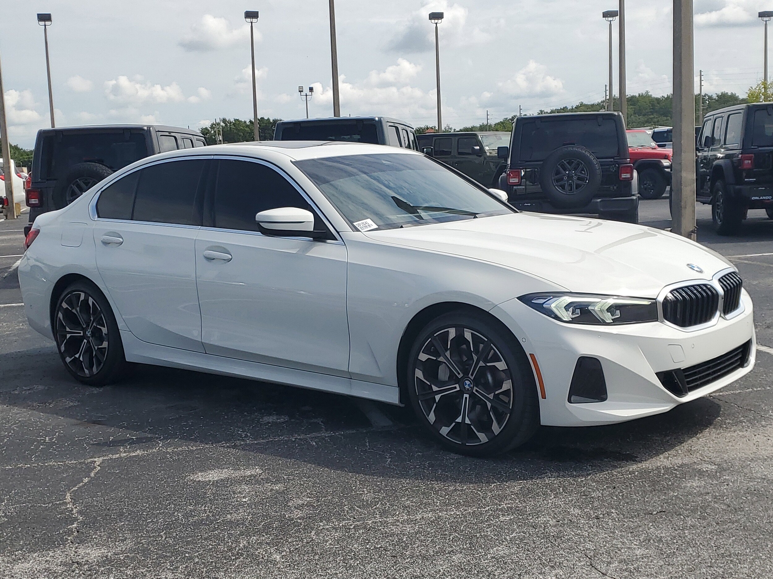 2025 Bmw 330i photo 2