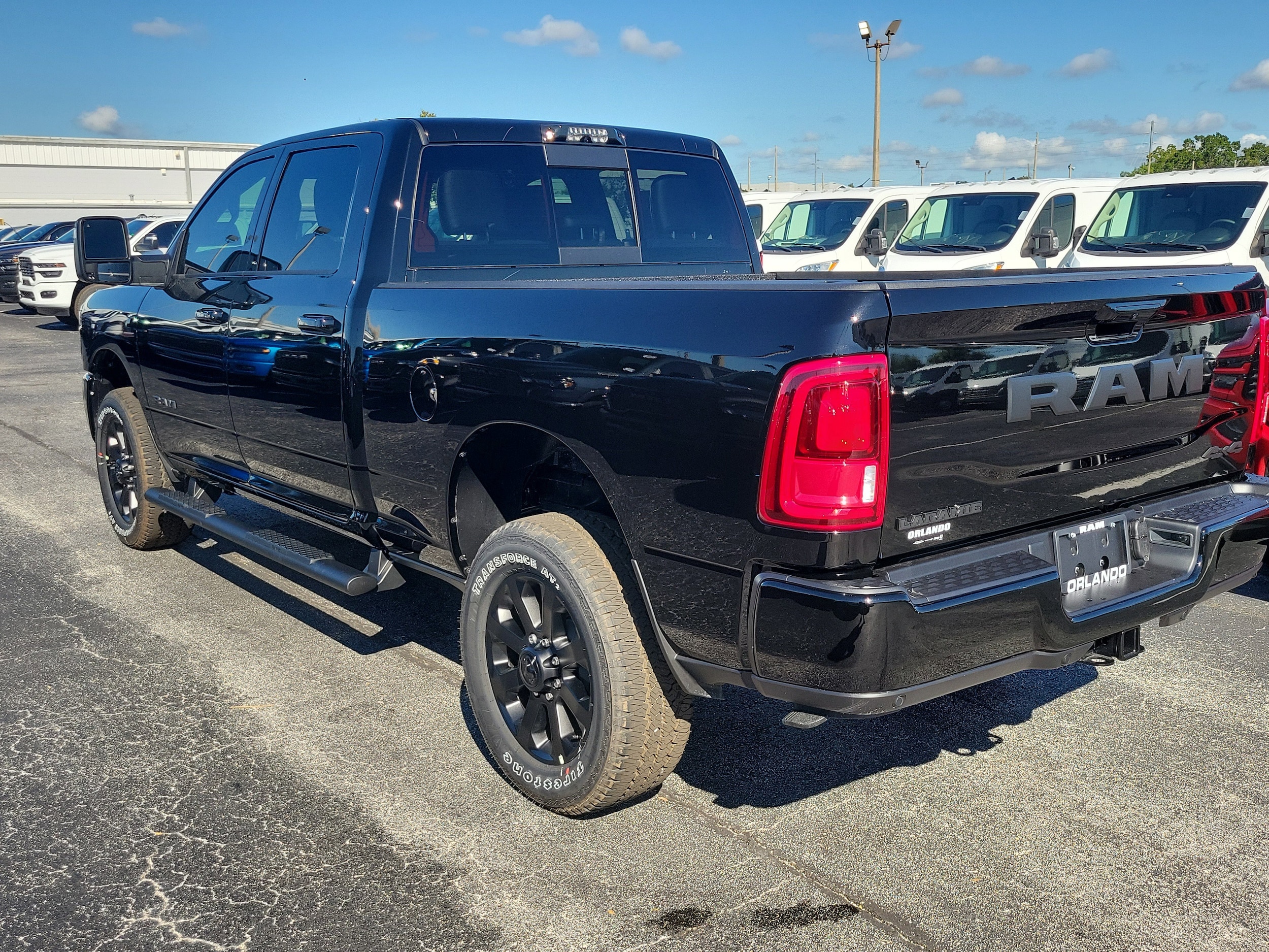 2026 RAM 2500 Laramie - Photo 6