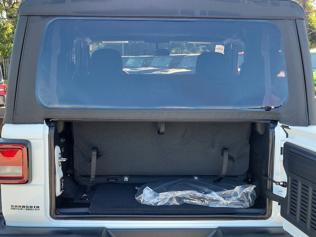 New 2026 Jeep Wrangler Sport Sport Utility