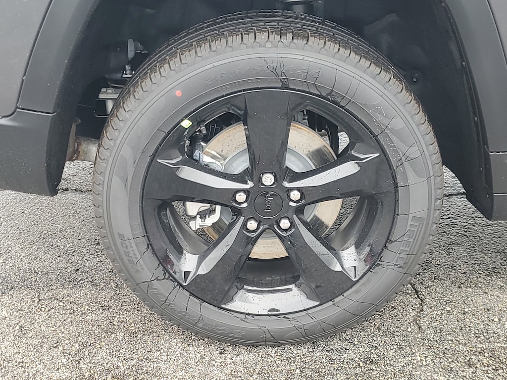 New 2025 Jeep Grand Cherokee L Limited Sport Utility