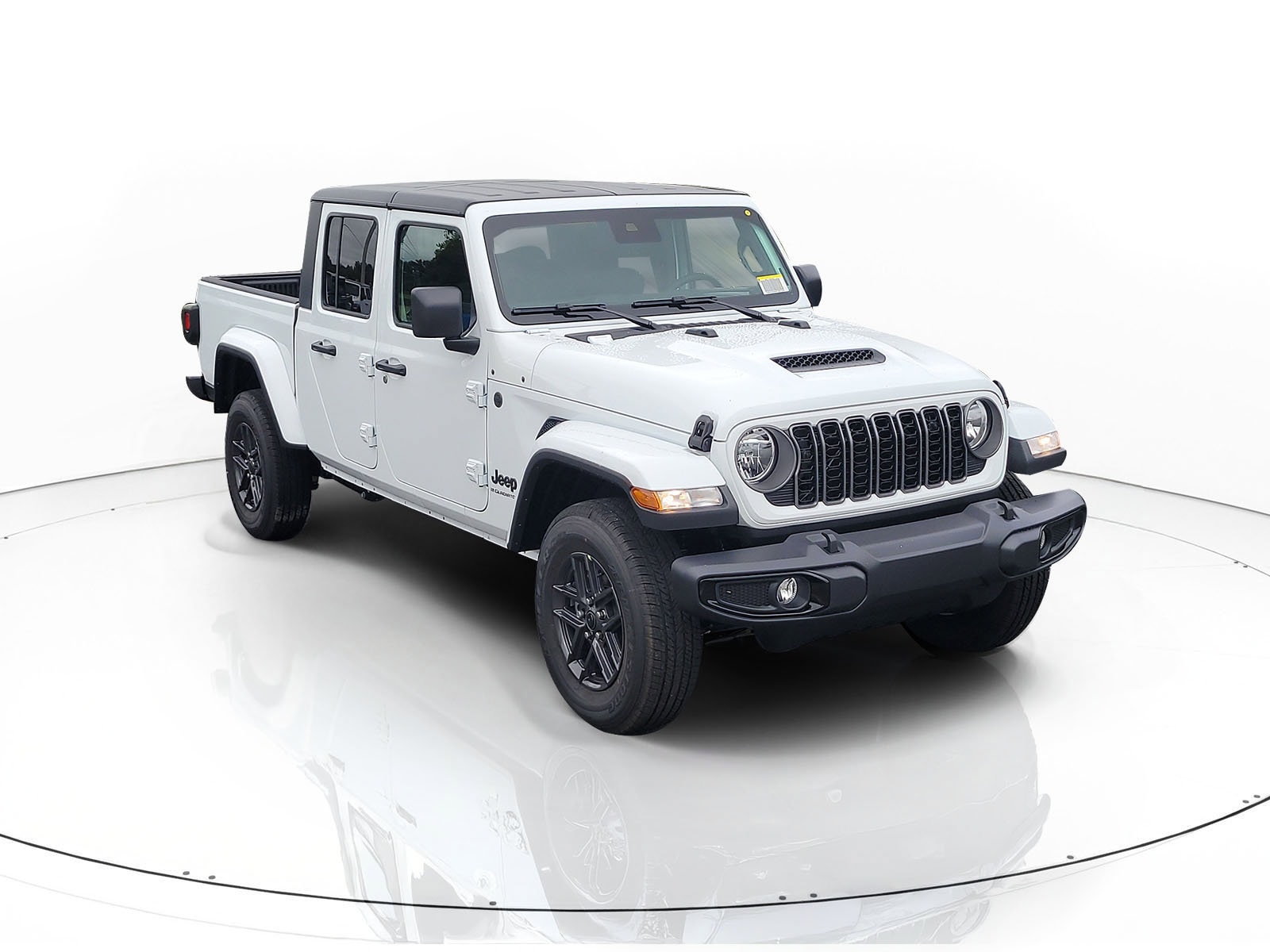 2025 Jeep Gladiator Sport S's photo