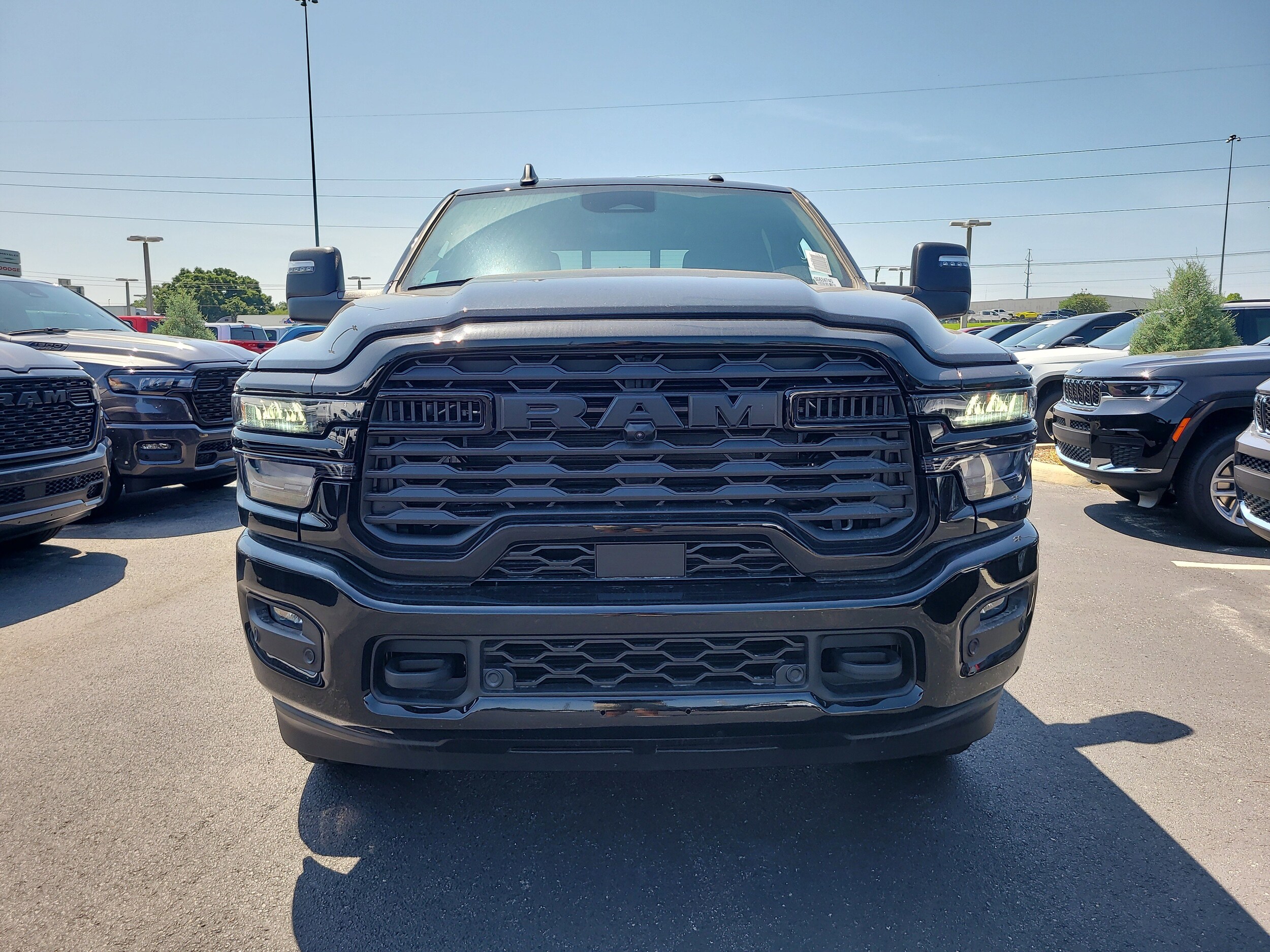 2025 Ram 2500 Big Horn photo 2