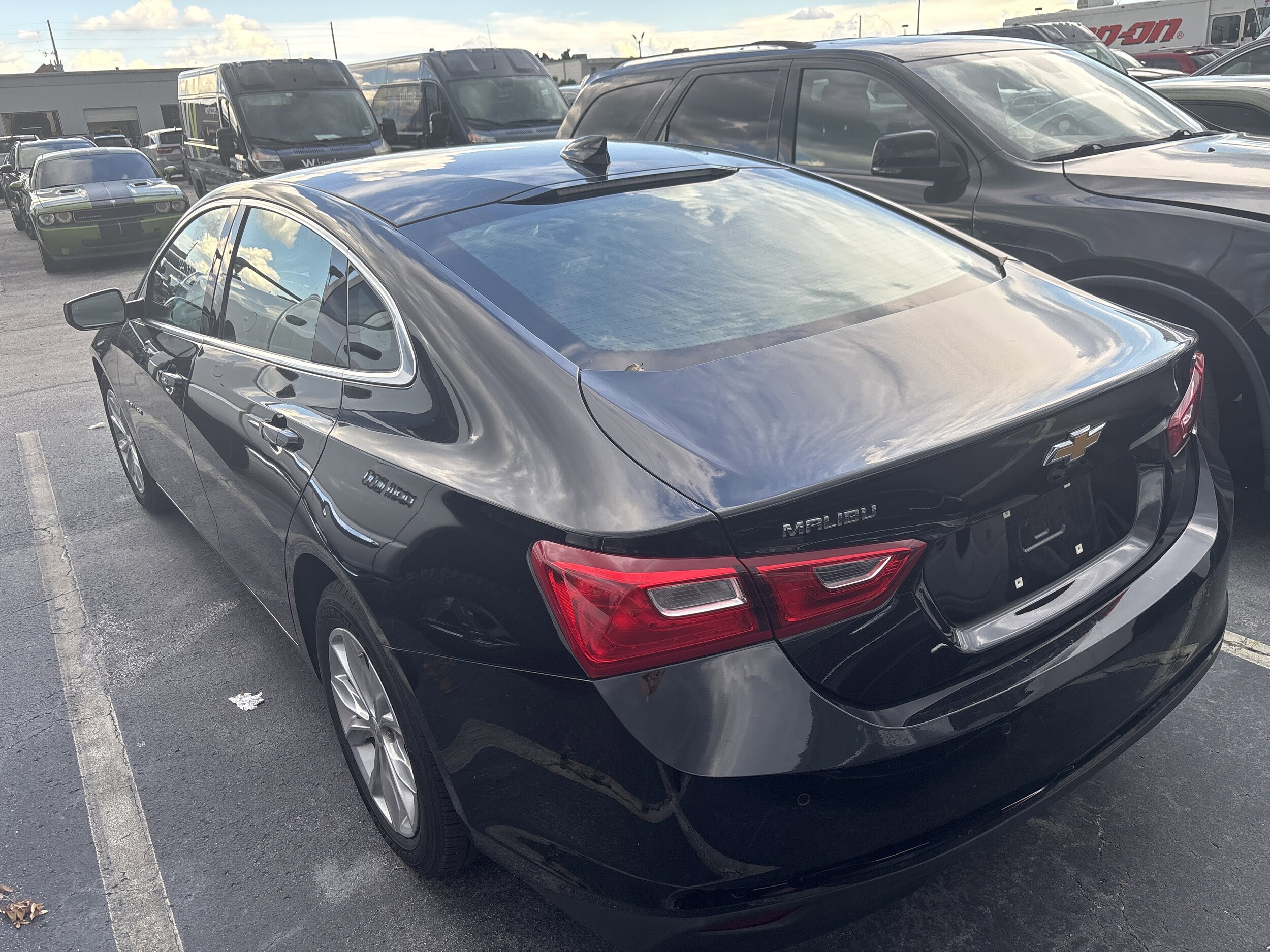 2024 Chevrolet Malibu 1LT photo 4