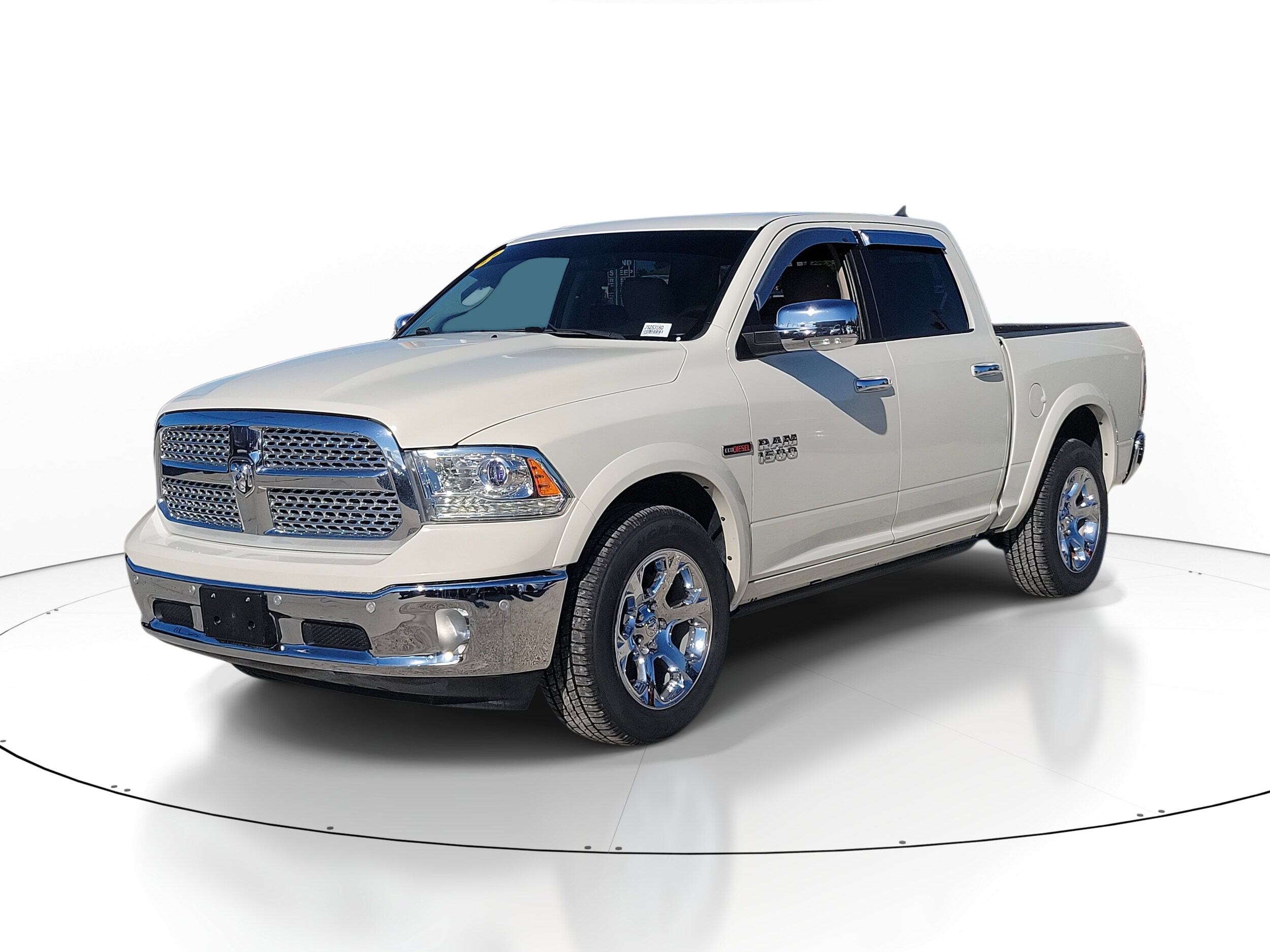 2018 Ram 1500 Laramie photo 2