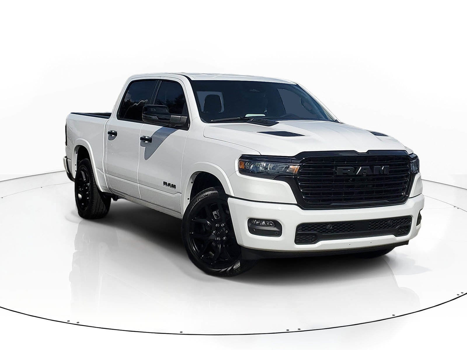 2026 RAM Ram 1500 Pickup Laramie's photo